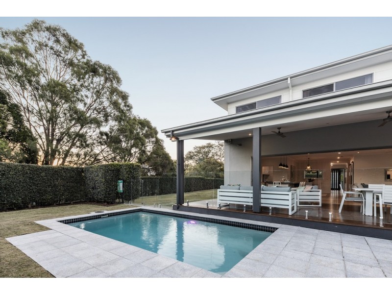 135 Bramston Street, Tarragindi QLD 4121