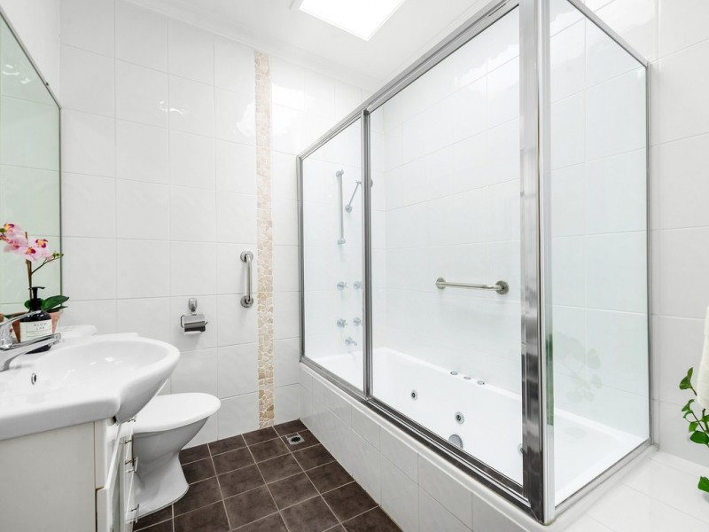 34 Westwood Street, Wavell Heights QLD 4012