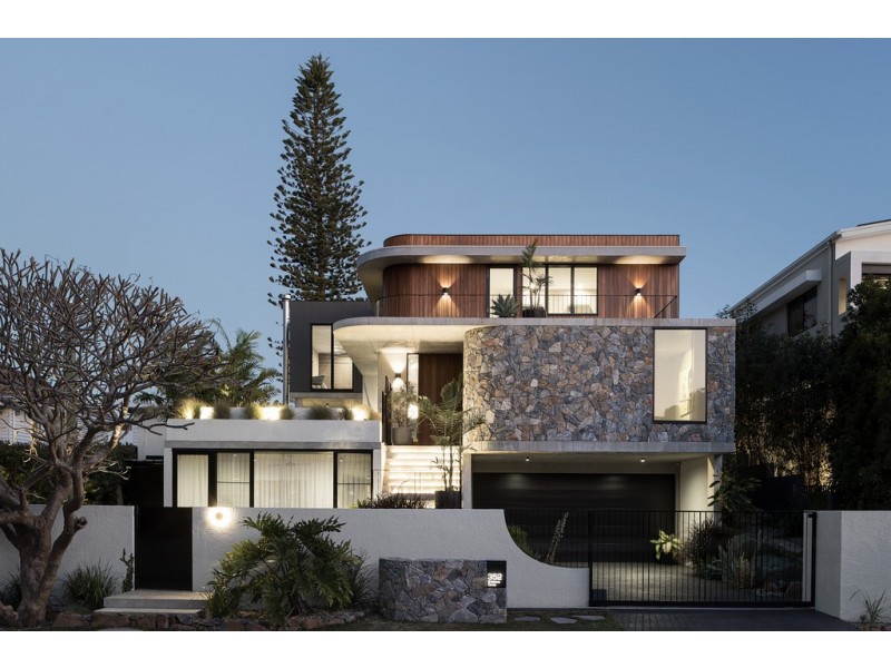 352 Brisbane Corso, Yeronga QLD 4104