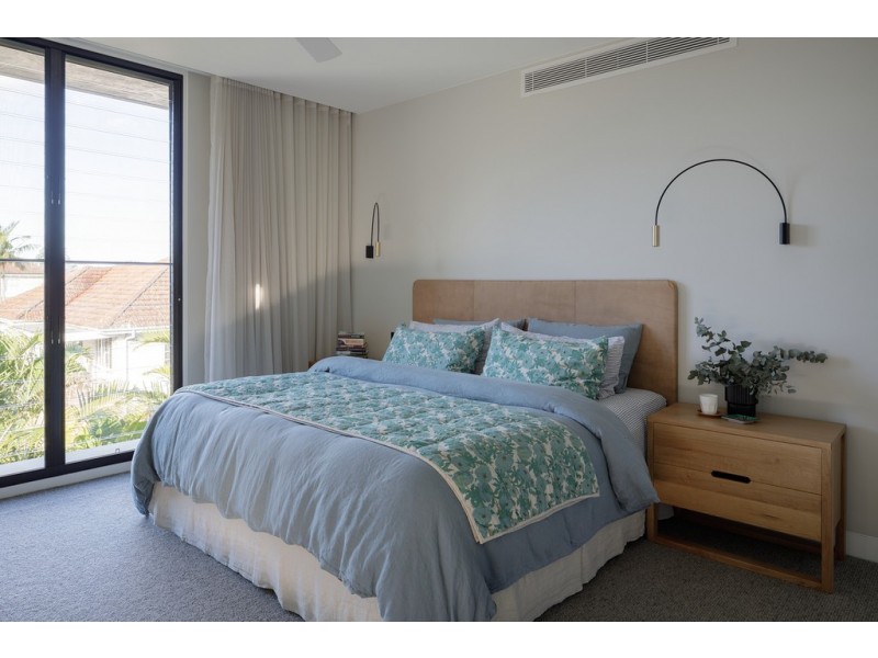 352 Brisbane Corso, Yeronga QLD 4104