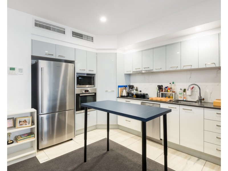 24/482 Upper Roma Street, Brisbane City QLD 4000