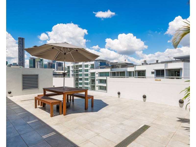 24/482 Upper Roma Street, Brisbane City QLD 4000