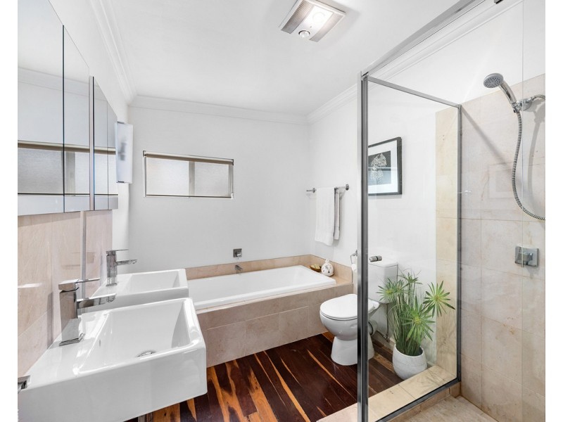 11 Davidson Terrace, Teneriffe QLD 4005