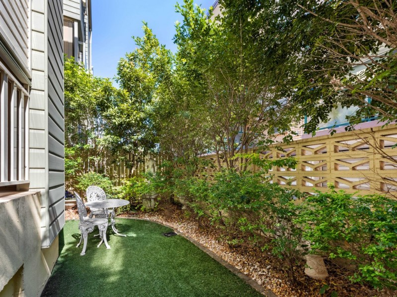 3/925 Brunswick Street, New Farm QLD 4005