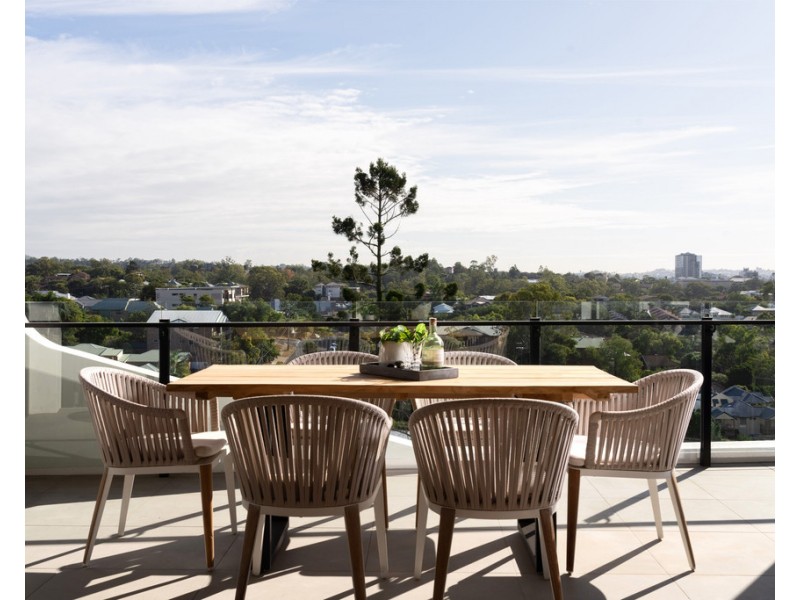 4/124 Swann Road, Taringa QLD 4068