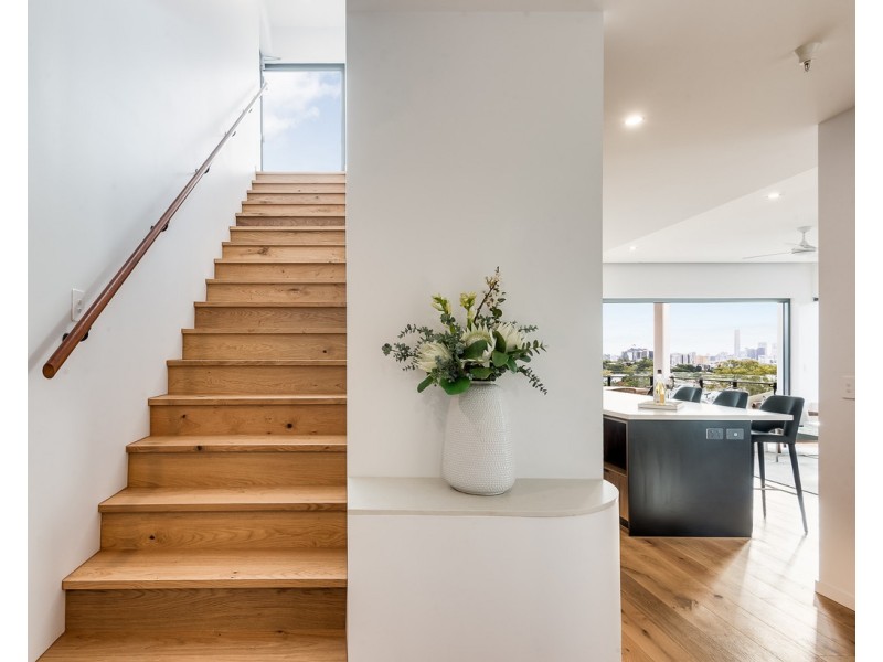 4/124 Swann Road, Taringa QLD 4068