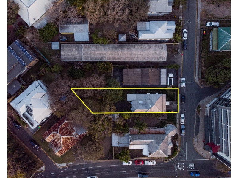 17 Birkbeck Street, Albion QLD 4010