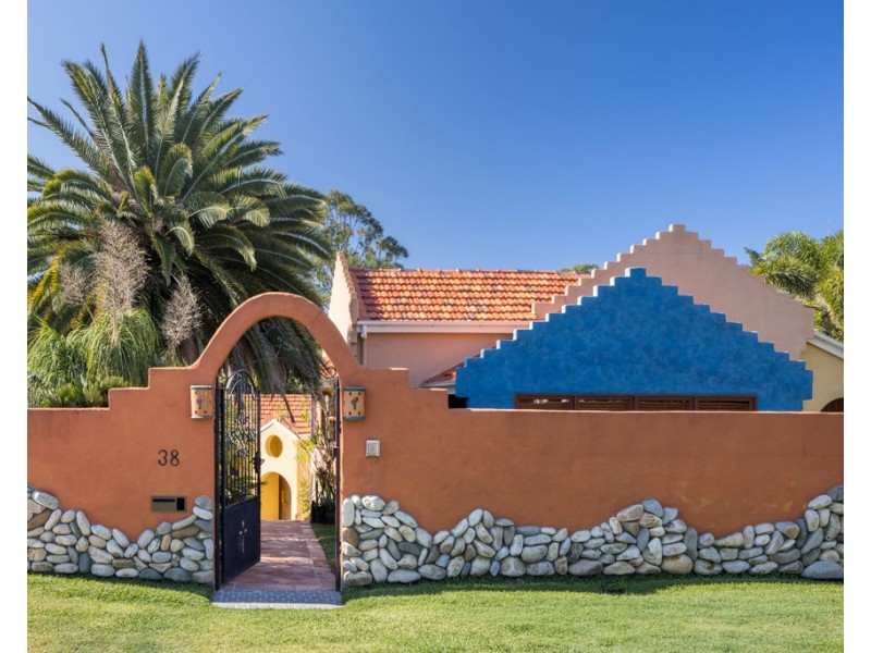 38 Mareeba Road, Ashgrove QLD 4060