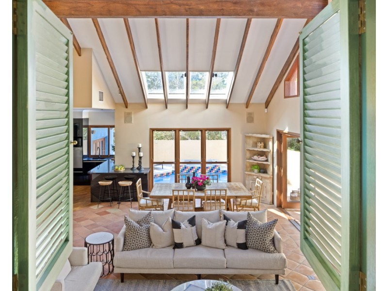 38 Mareeba Road, Ashgrove QLD 4060