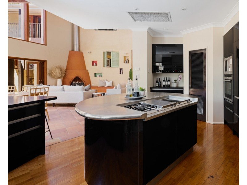 38 Mareeba Road, Ashgrove QLD 4060