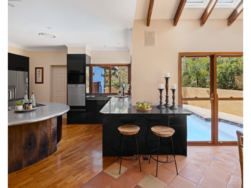 38 Mareeba Road, Ashgrove QLD 4060