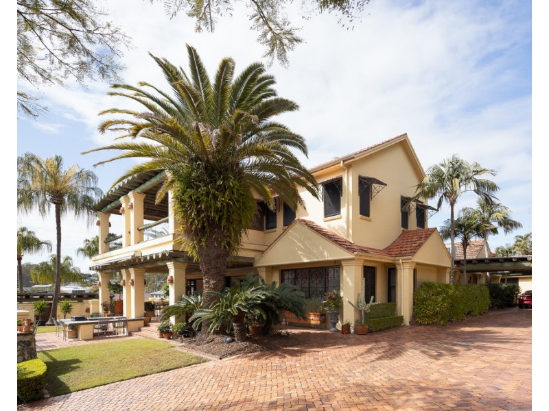 55 Beresford Terrace, Coorparoo QLD 4151