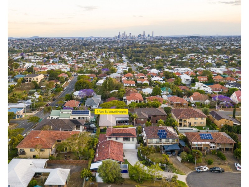 9 Aloe Street, Wavell Heights QLD 4012