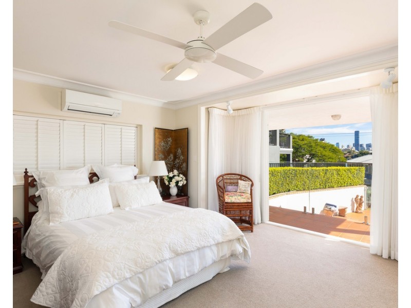 23 Wendell Street, Norman Park QLD 4170