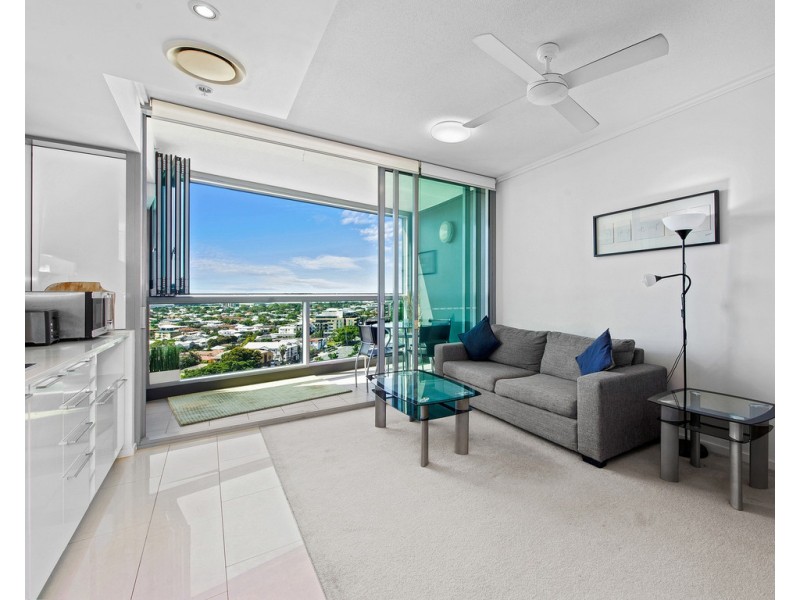 11502/8 Harbour Road, Hamilton QLD 4007