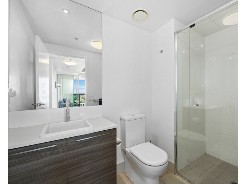 11502/8 Harbour Road, Hamilton QLD 4007