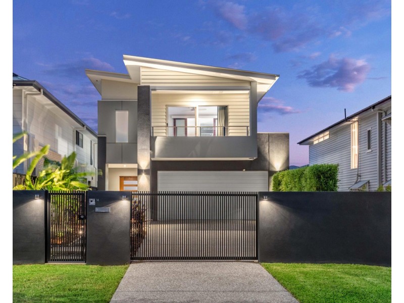 14 Ure Street, Hendra QLD 4011