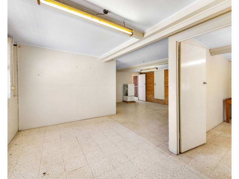 19 Frobisher Street, Ashgrove QLD 4060