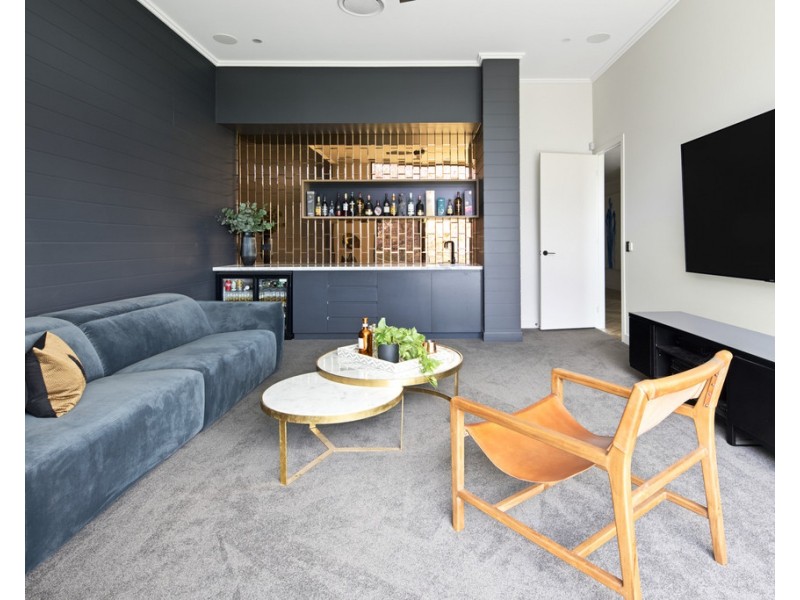 39 Ormuz Road, Yeronga QLD 4104