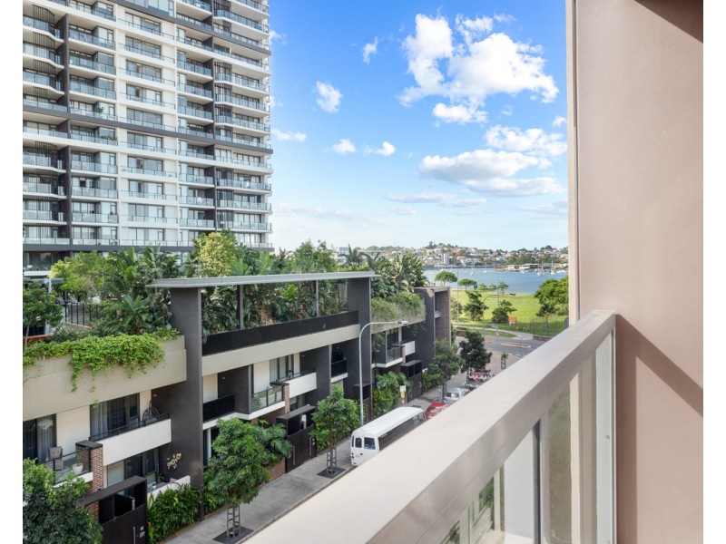 301/38 Skyring Terrace, Teneriffe QLD 4005