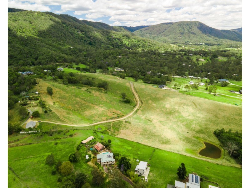 227 – 237 Hulcombe Road, Highvale QLD 4520