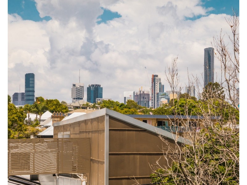 180/139 Commercial Road, Teneriffe QLD 4005