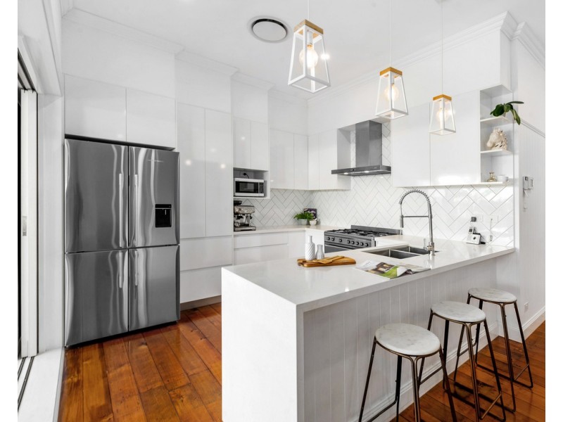 39 Whytecliffe Street, Albion QLD 4010