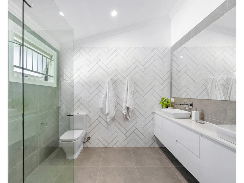 39 Whytecliffe Street, Albion QLD 4010