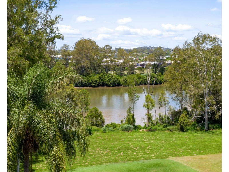 53 Robertson Place, Fig Tree Pocket QLD 4069