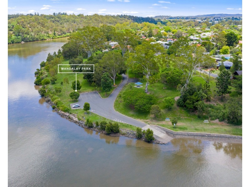 53 Robertson Place, Fig Tree Pocket QLD 4069