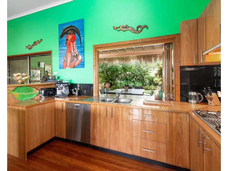 131 College Road, Karana Downs QLD 4306