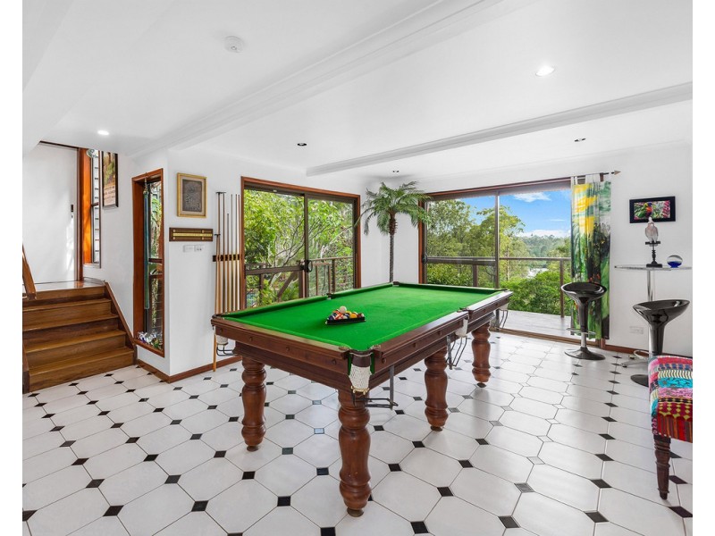 131 College Road, Karana Downs QLD 4306