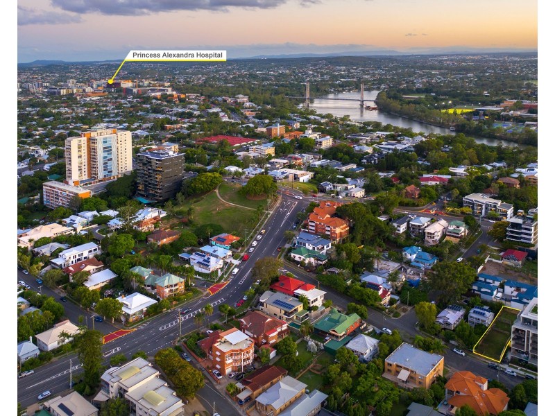 16 Jones Street, Highgate Hill QLD 4101