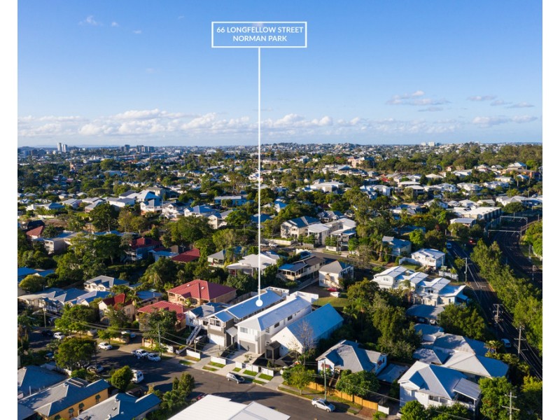 66 Longfellow Street, Norman Park QLD 4170