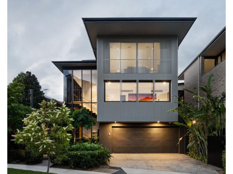 89 Oxlade Drive, New Farm QLD 4005