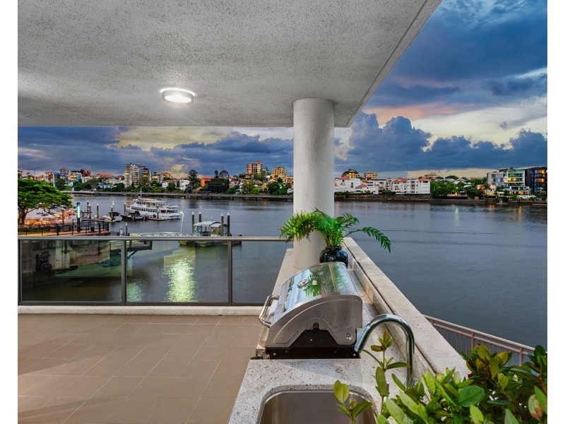 16/78 Cairns Street, Kangaroo Point QLD 4169