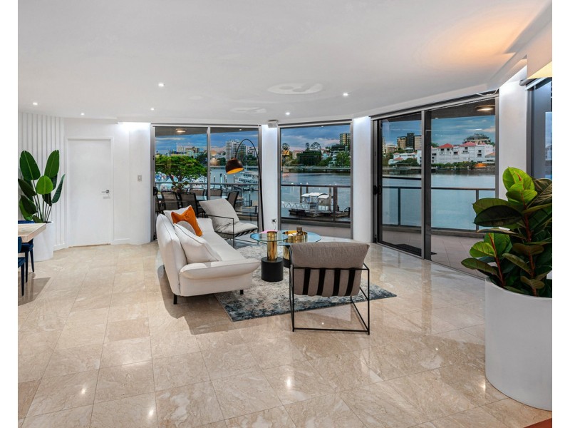 16/78 Cairns Street, Kangaroo Point QLD 4169