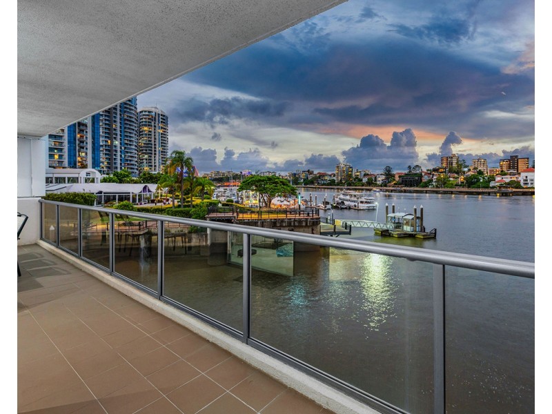 16/78 Cairns Street, Kangaroo Point QLD 4169