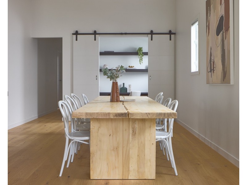 70 Longfellow Street, Norman Park QLD 4170