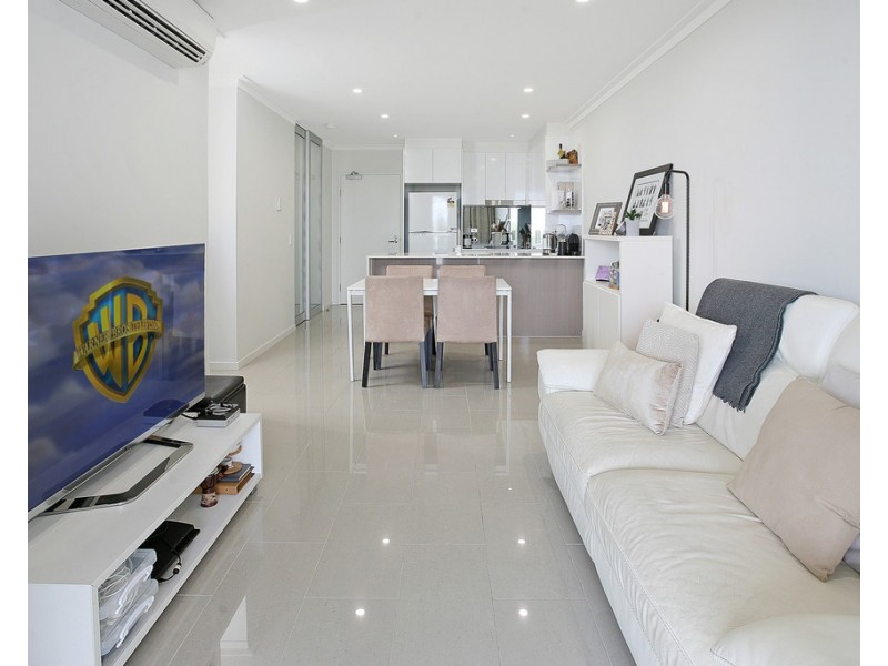 2105/8 Lochaber Street, Dutton Park QLD 4102