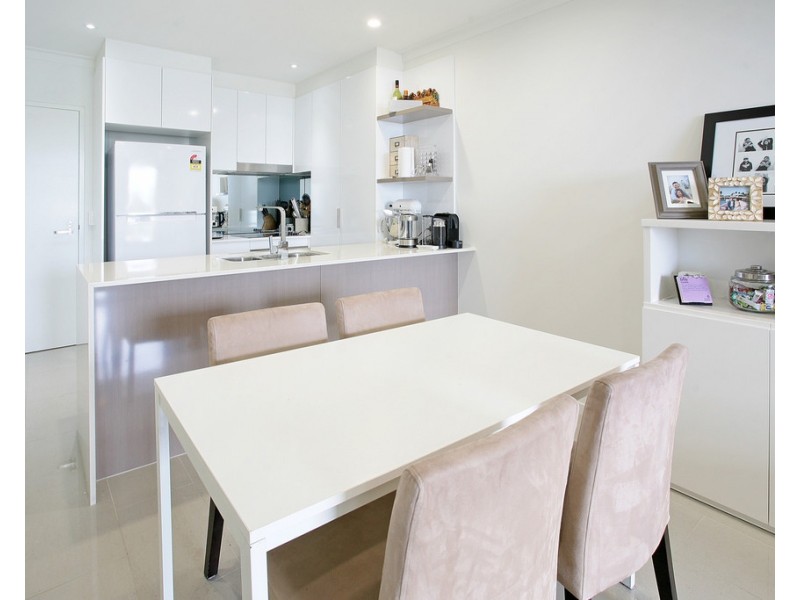 2105/8 Lochaber Street, Dutton Park QLD 4102