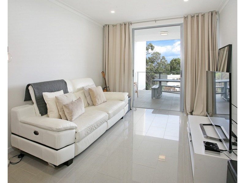 2105/8 Lochaber Street, Dutton Park QLD 4102