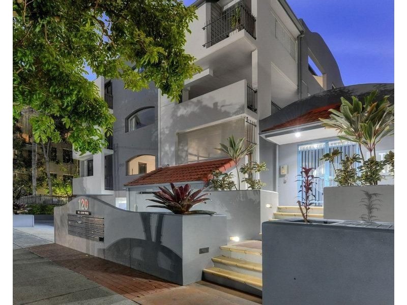 5/120 Sydney Street, New Farm QLD 4005