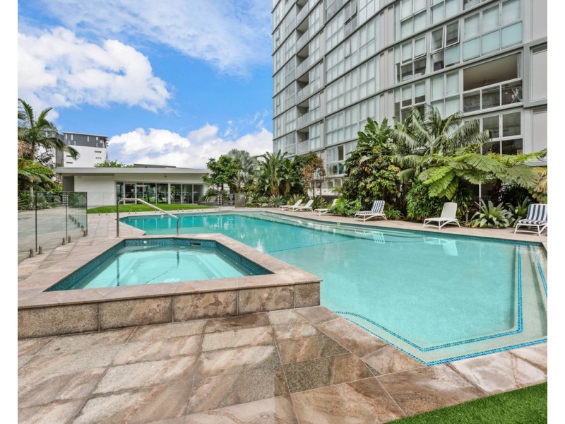 10511/88 Doggett Street, Newstead QLD 4006