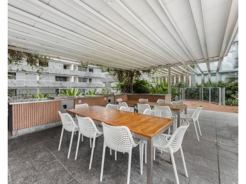 10511/88 Doggett Street, Newstead QLD 4006