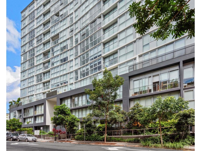 10511/88 Doggett Street, Newstead QLD 4006