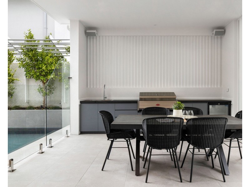 3 Scott Street, Hawthorne QLD 4171