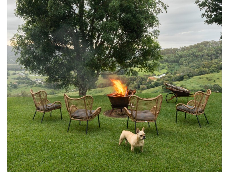 753 Clear Mountain Road, Clear Mountain QLD 4500