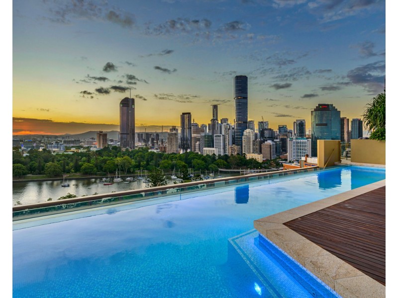 909/25 Shafston Avenue, Kangaroo Point QLD 4169