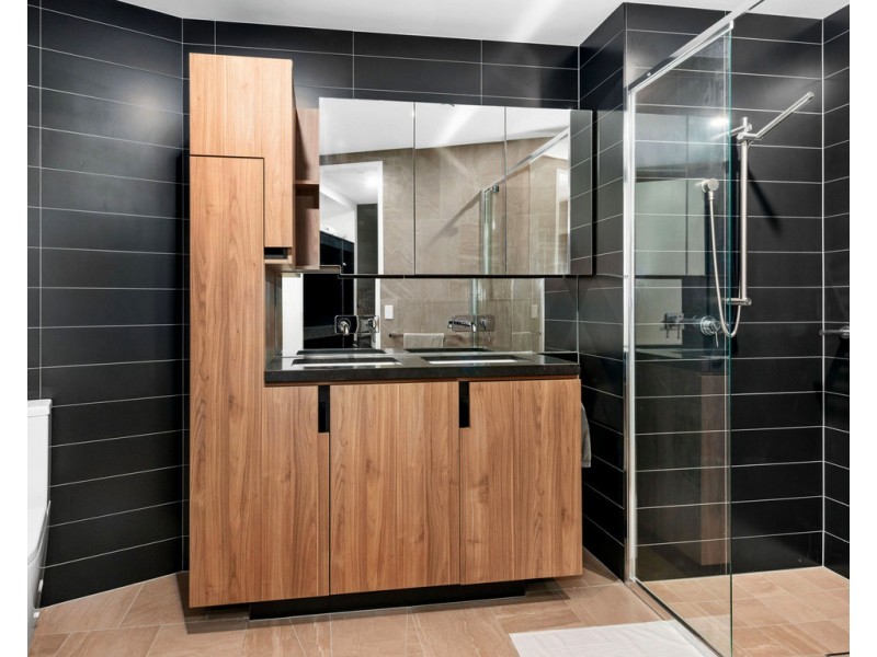 909/25 Shafston Avenue, Kangaroo Point QLD 4169